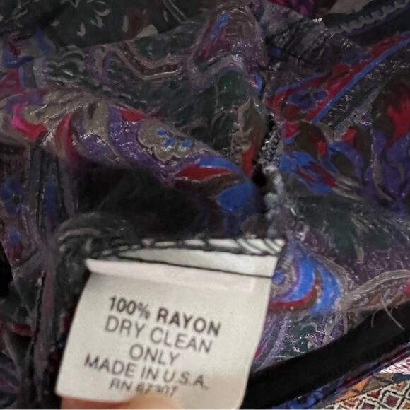 Vintage Purple Printed Button-Front Top - Picture 4 of 4